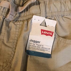 Boys Levi Joggers size XL